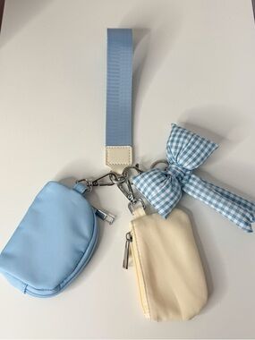 Accessory Keychain Set - Light Blue & Cream.